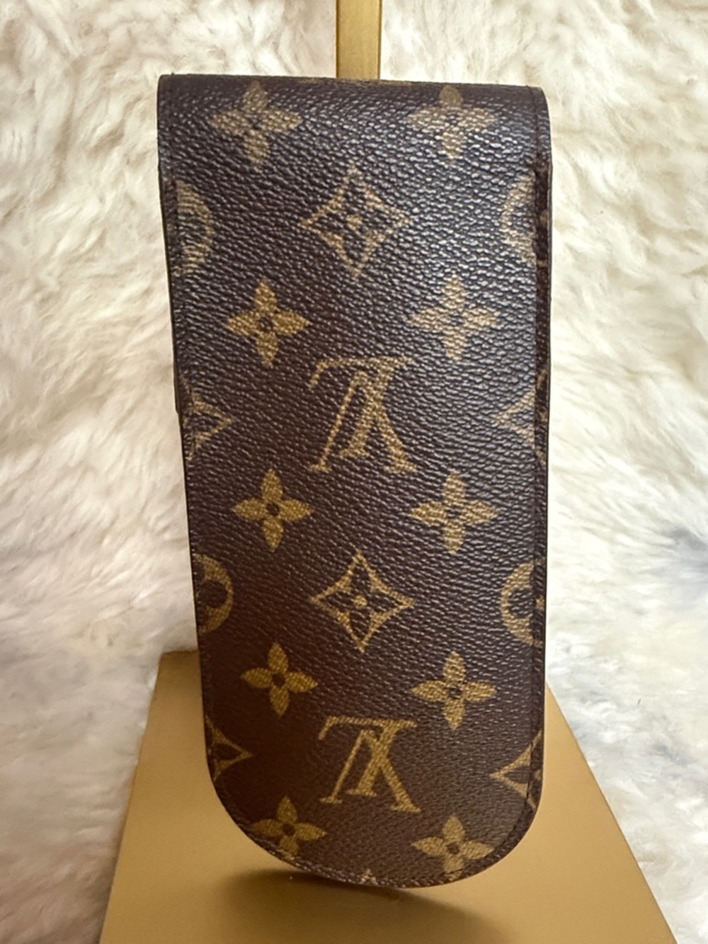 Louis Vuitton Brown Monogram Glasses Sunglasses Pouch - Picture 3 of 3